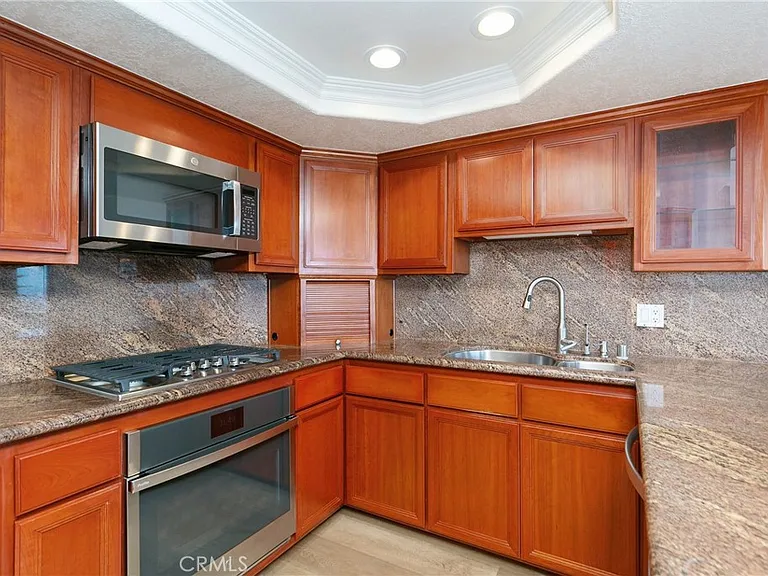 24076 Gourami Bay — Photo 10