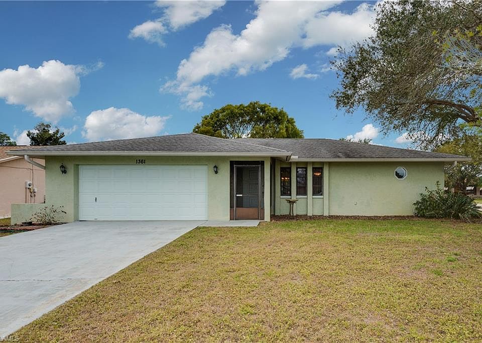 1st image of 1361 Torreya Cir