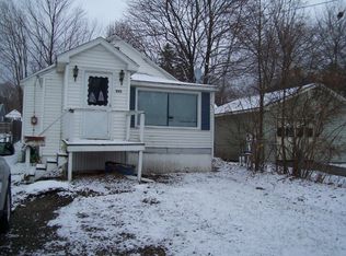 223 Bradford St, Bennington, VT 05201