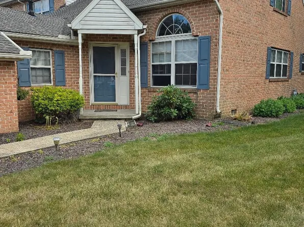 126 Langley Sq, Lancaster, PA 17603