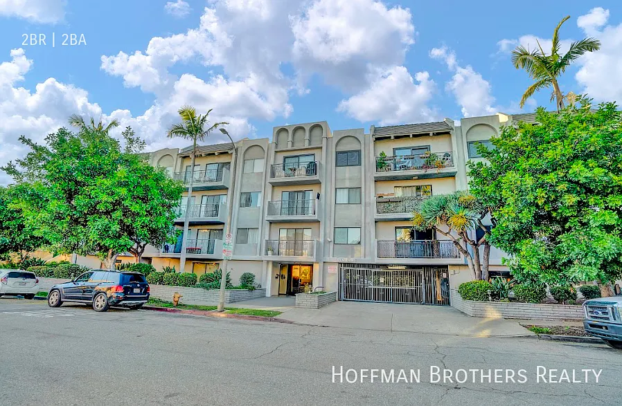 121 N Croft Ave Los Angeles, CA 90048 — Photo 4