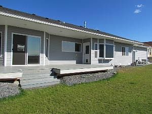2nd image of 330 Viewmont Dr SE
