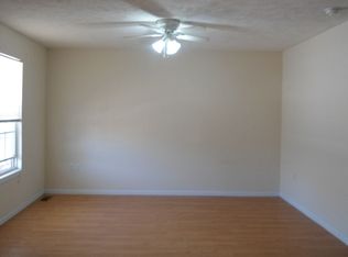 527 S Vine St APT 14, Marshfield, MO 65706