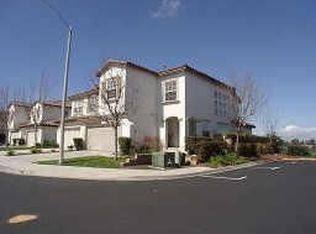1744 Bluebird Ln, Carlsbad, CA 92011