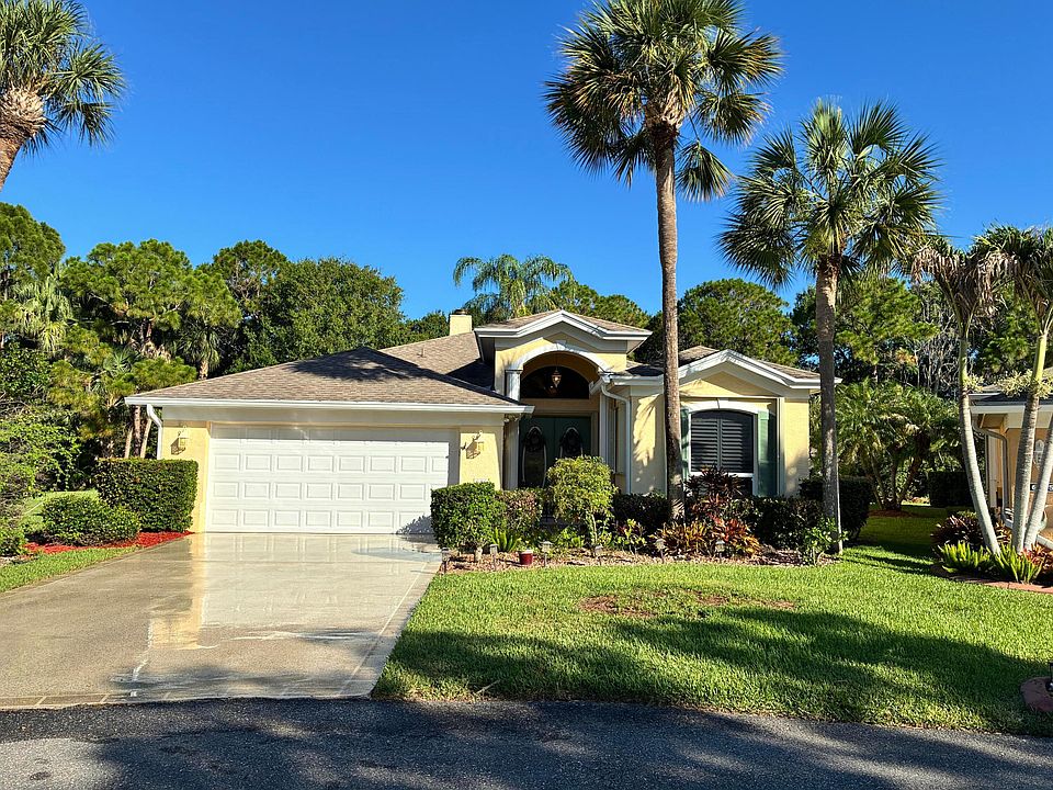 1st image of 646 Venetto Court