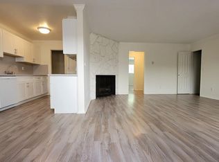 1017 10th St #5, Santa Monica, CA 90403