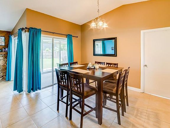 3rd image of 1705 Pam Cir