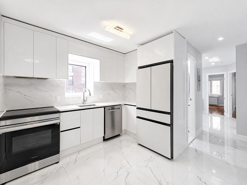 1st image of 41-20 28th Ave #3