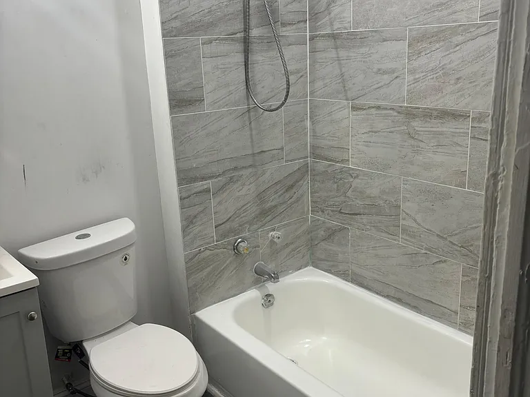 1673 Cliftview Ave #1 — Photo 7