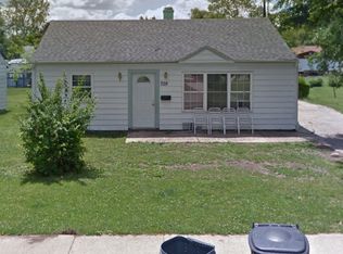 709 Bethume Ct, Champaign, IL