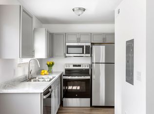 415 Parkdale Dr APT 12C, Charleston, SC 29414