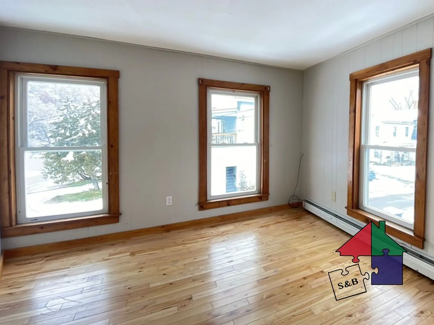8 Elmore St — Photo 4