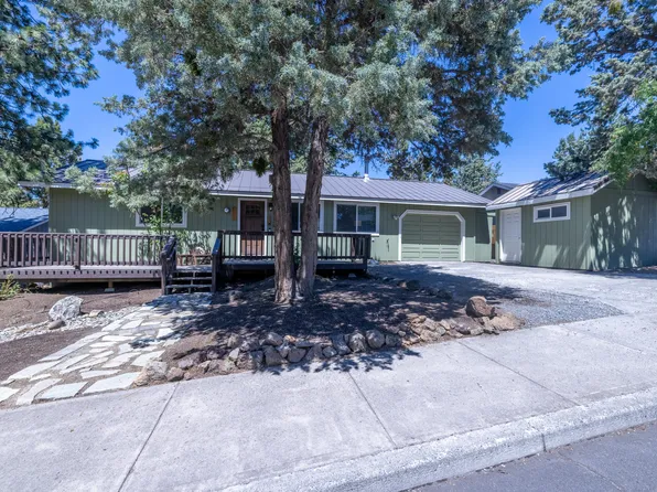 214 SW Maricopa Dr, Bend, OR 97702