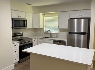 610 Green Valley Rd APT H10, Palm Harbor, FL 34683