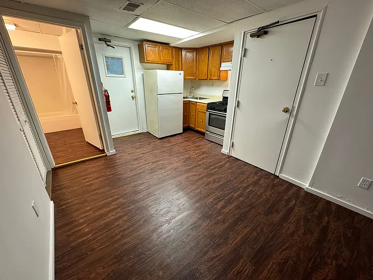 357 Mitchell Ave — Photo 8