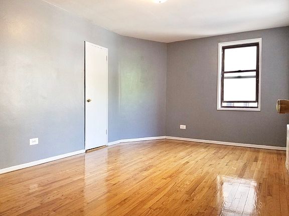 3rd image of 6645 Broadway APT 4E