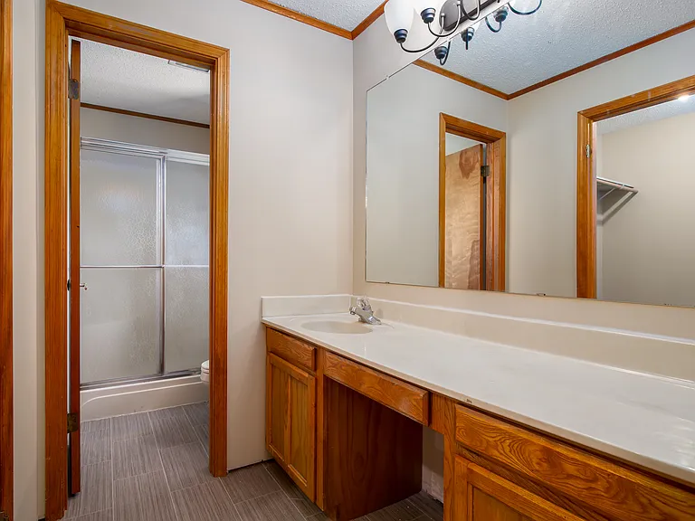 8355 Highway 71 N — Photo 10
