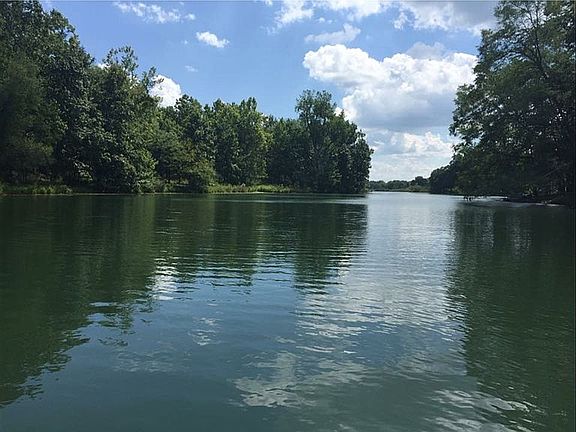 Harbor Village Lake