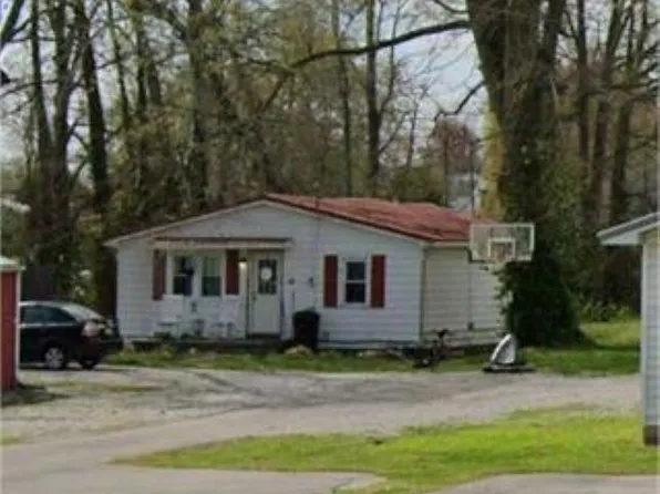 79 State Route 109 N, Clay, KY 42404