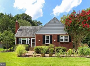 6604 Terry Dr, Springfield, VA 22150