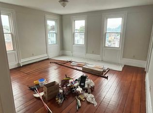 141 Grinnell St #4, New Bedford, MA 02740