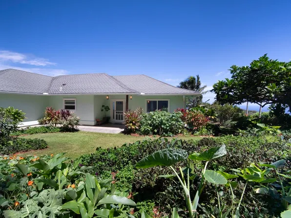 555 Kaukini Loop, Wailuku, HI 96793
