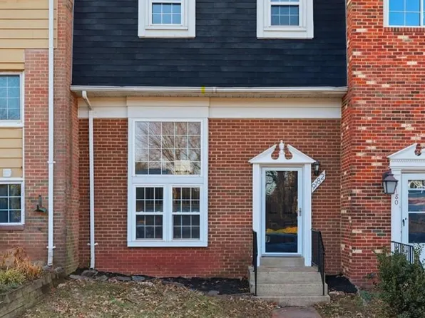 9182 Landgreen St, Manassas, VA 20110