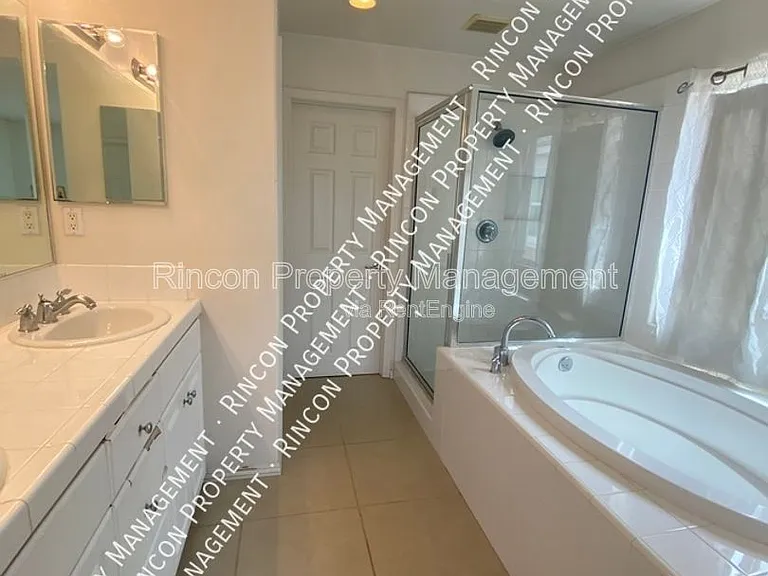 2922 Dunkirk Dr — Photo 21