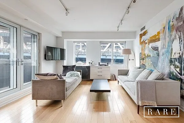 Rented by Find What’s Rare | media 17