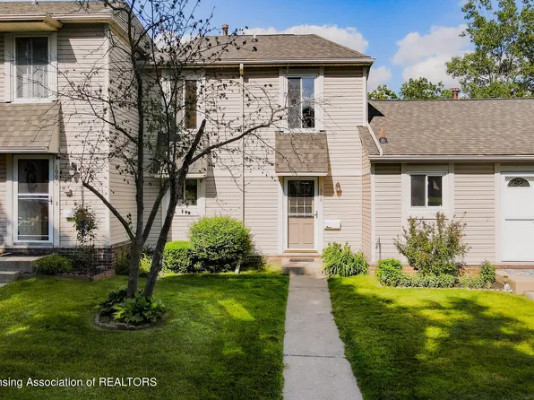 1988 Lac Du Mont Dr, Haslett, MI 48840