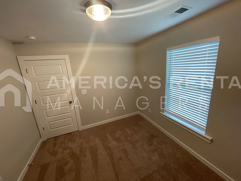 45 Cole Ln — Photo 32