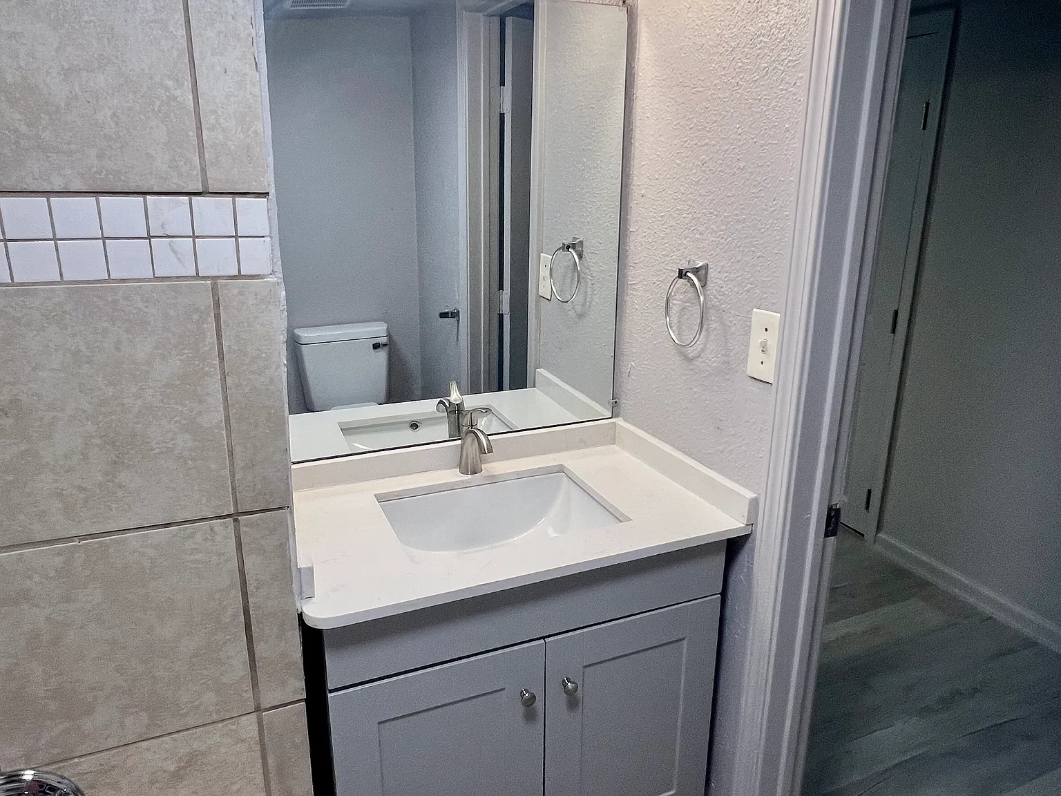 2 bed, 600 sqft, $850 — Photo 3