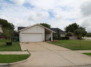 2831 Elk Grove Rd, Carrollton, TX 75007