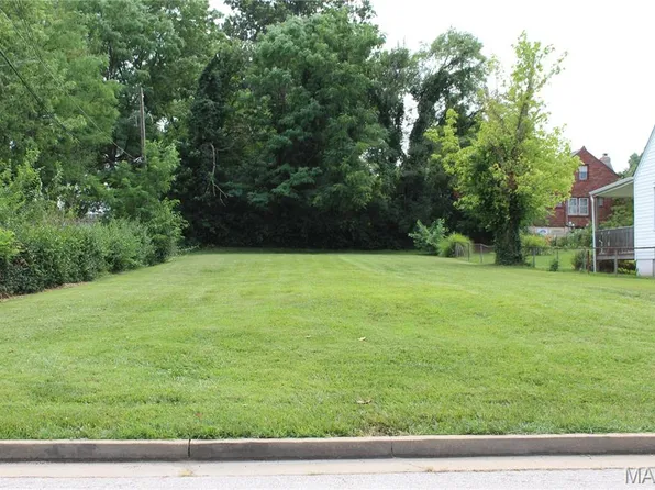 10110 Lackland Rd, Saint Louis, MO 63114
