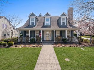 8 Black Pine St, Calverton, NY 11933