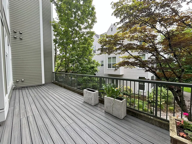 1730 S Harbor Way #303 — Photo 21
