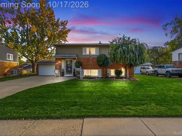 11840 Chattman Dr, Sterling Heights, MI 48313