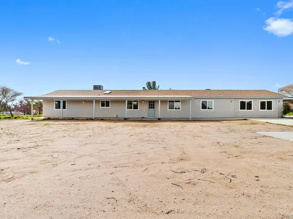 12973 Sage St, Hesperia, CA 92344
