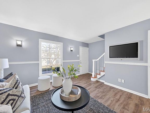 5th image of 4044 Paule Ave