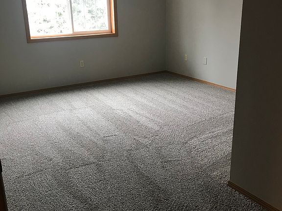 4th image of 140 W Commerce Blvd Unit 209