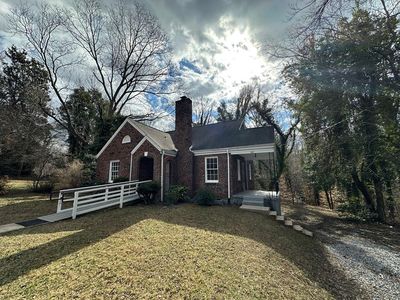 330 Ridgewood Rd, Bassett, VA, 24055