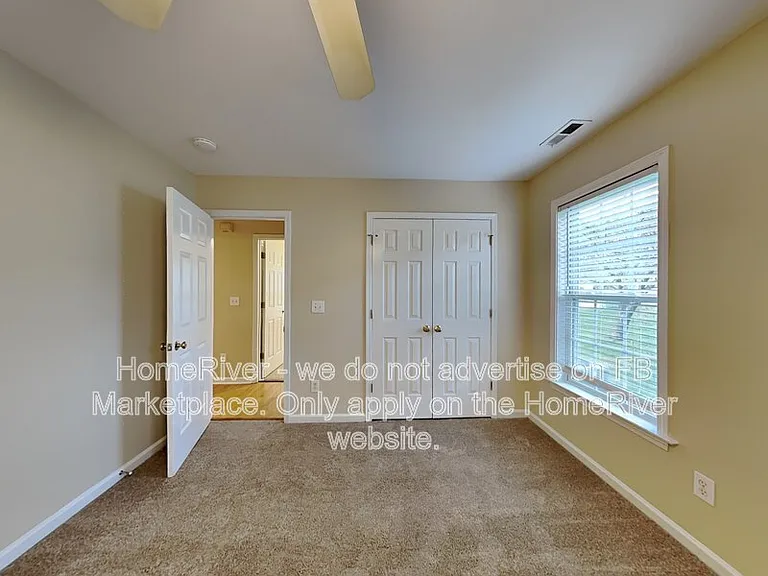 862 N Taylor St — Photo 10