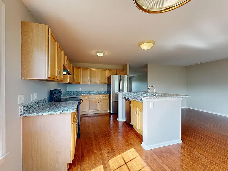 2990 Barclay Way — Photo 6