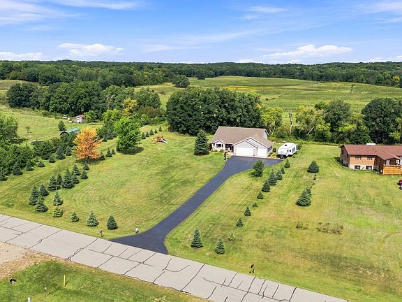 2nd image of 30860 Carefree Ln