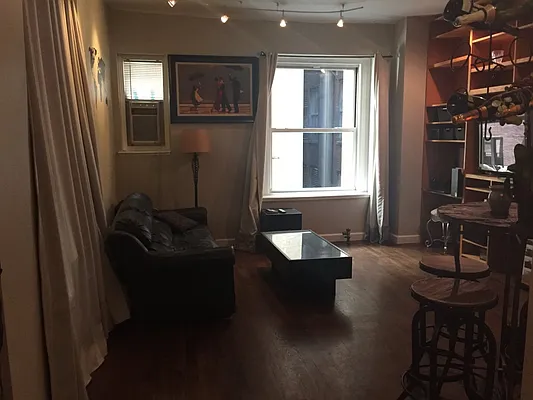 Rented by Citi Habitats | media 34