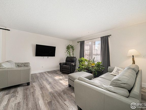 2nd image of 229 Blossom Dr