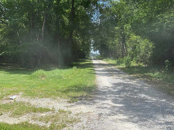 3rd image of 8436 Bessie Heights Rd