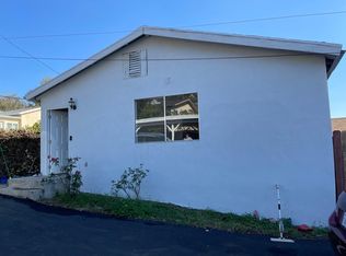 4803 1/2 Lowell Ave, La Crescenta, CA 91214