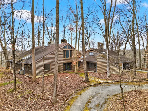 8905 Hopewell Rd, Cincinnati, OH 45242