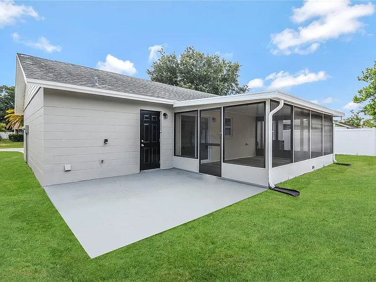 3526 Martell St — Photo 14
